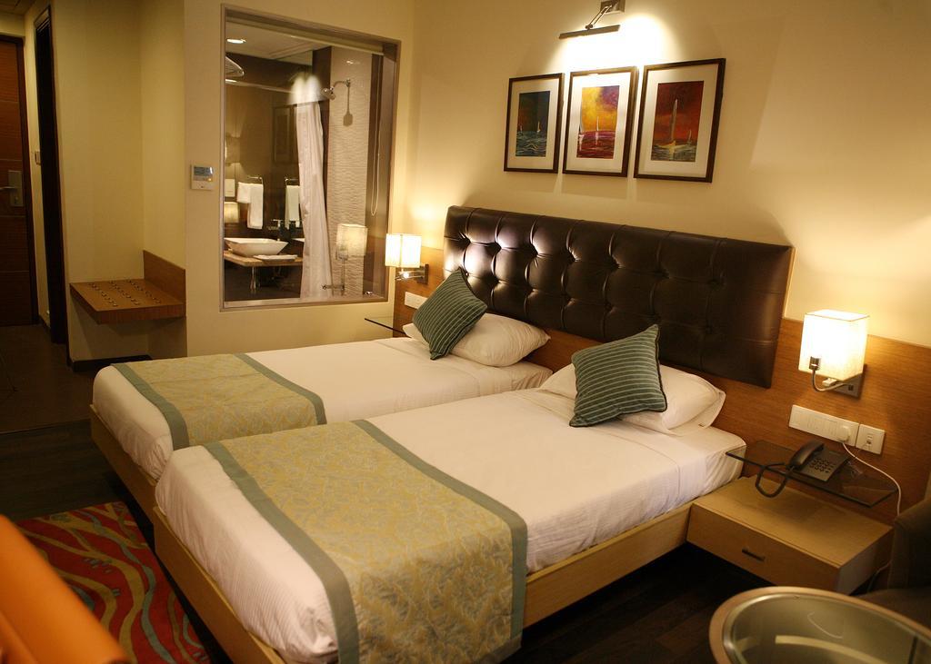 Hotel Riverview Ahmedabad Camera foto