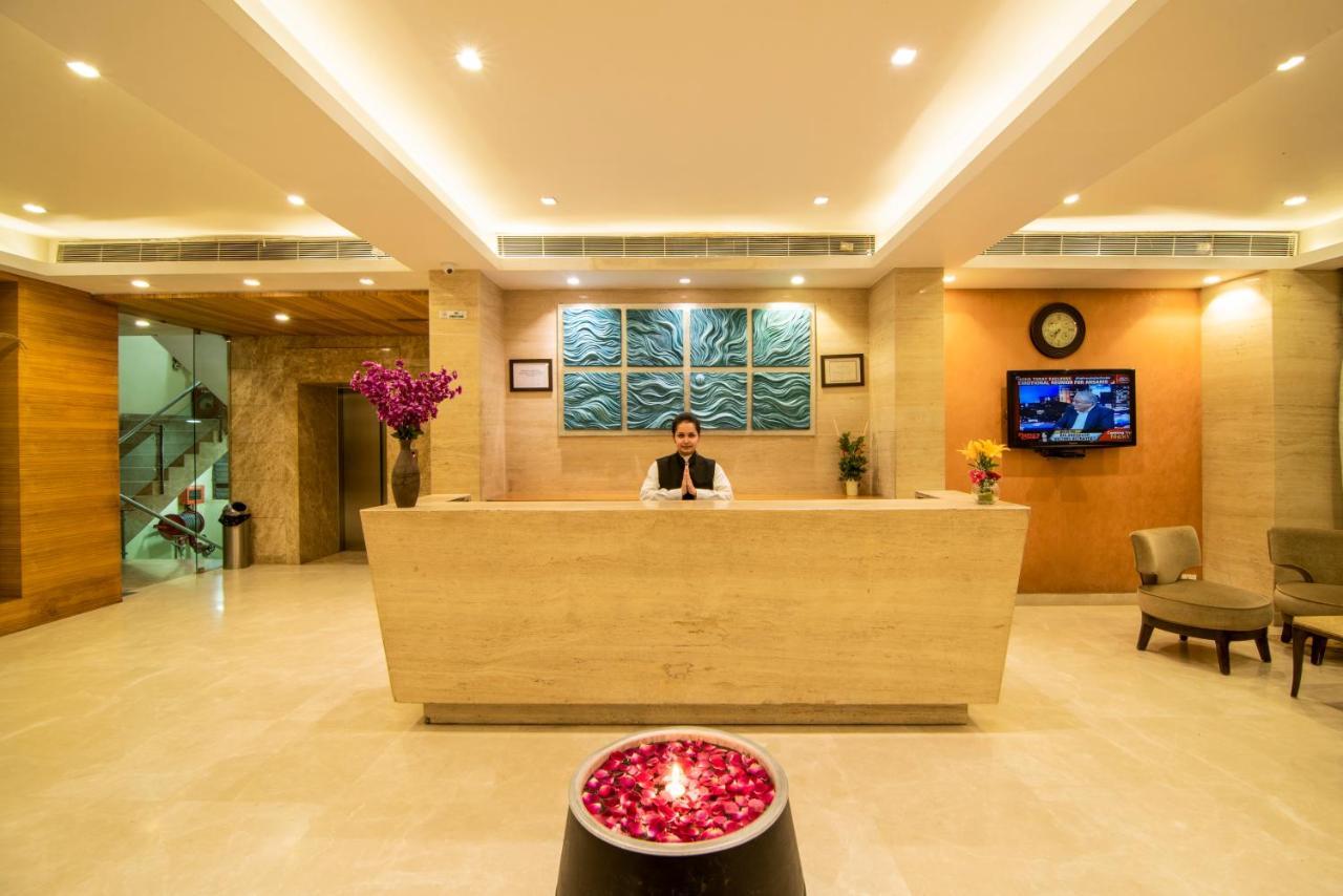 Hotel Riverview Ahmedabad Esterno foto
